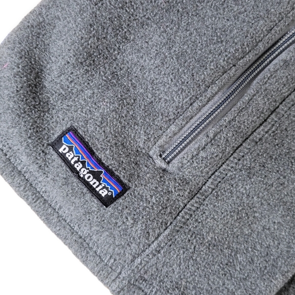 Patagonia W's Classic Synchilla® Vest in Grey Size Medium - Picture 8 of 8